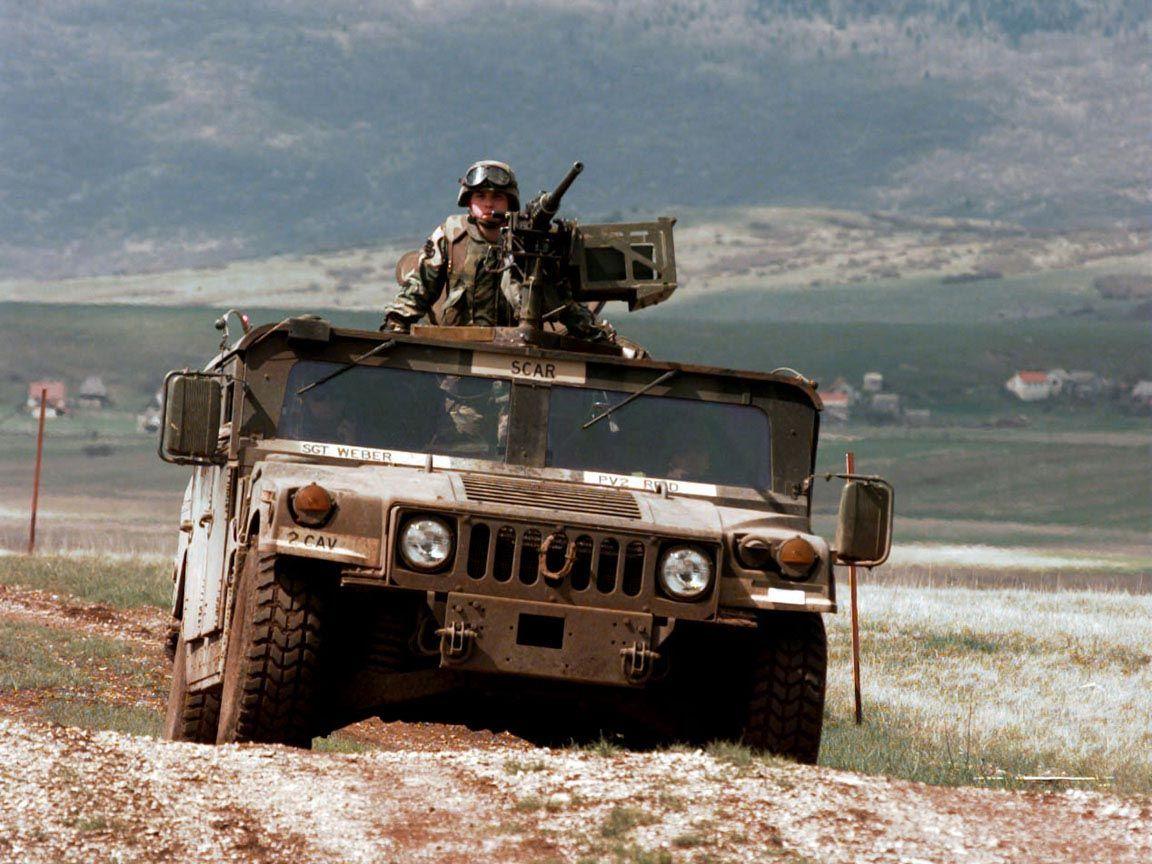 1152x864 Humvee with mounted 50 cal #Hummer #Humvee #Rvinyl