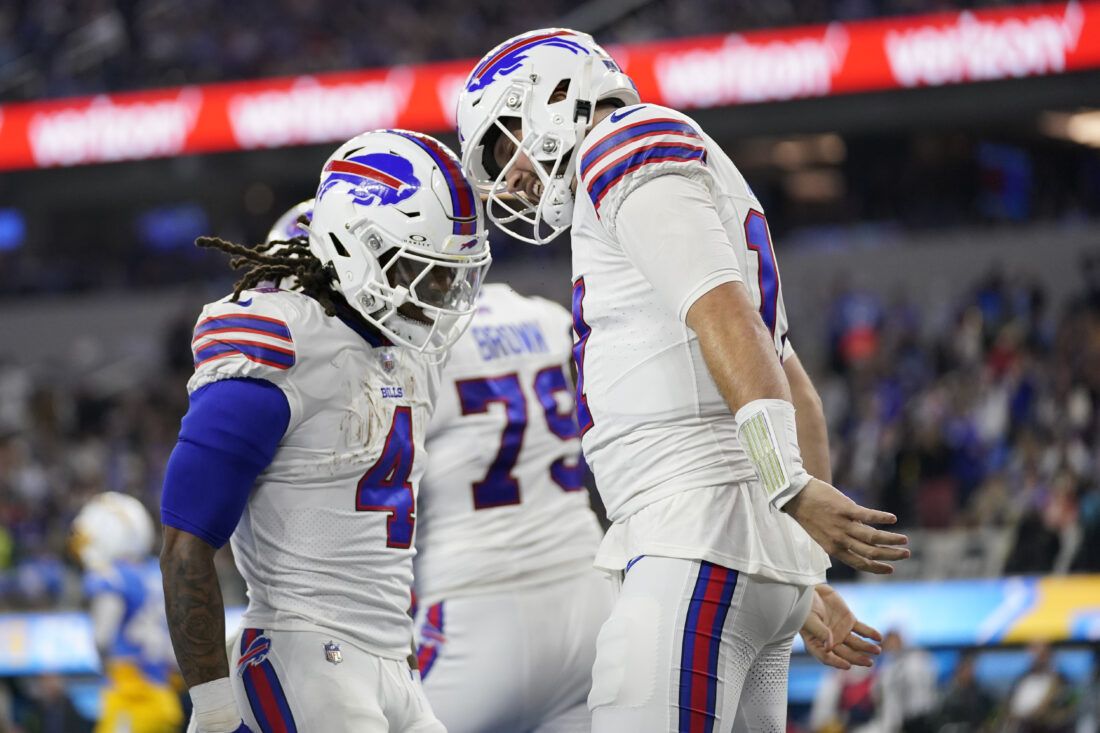 1100x733 Bills improve playoff hopes with victory. News, Sports, Jobs