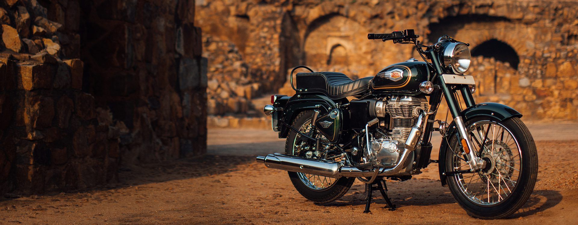 1920x750 Royal Enfield Bullet Wallpaper