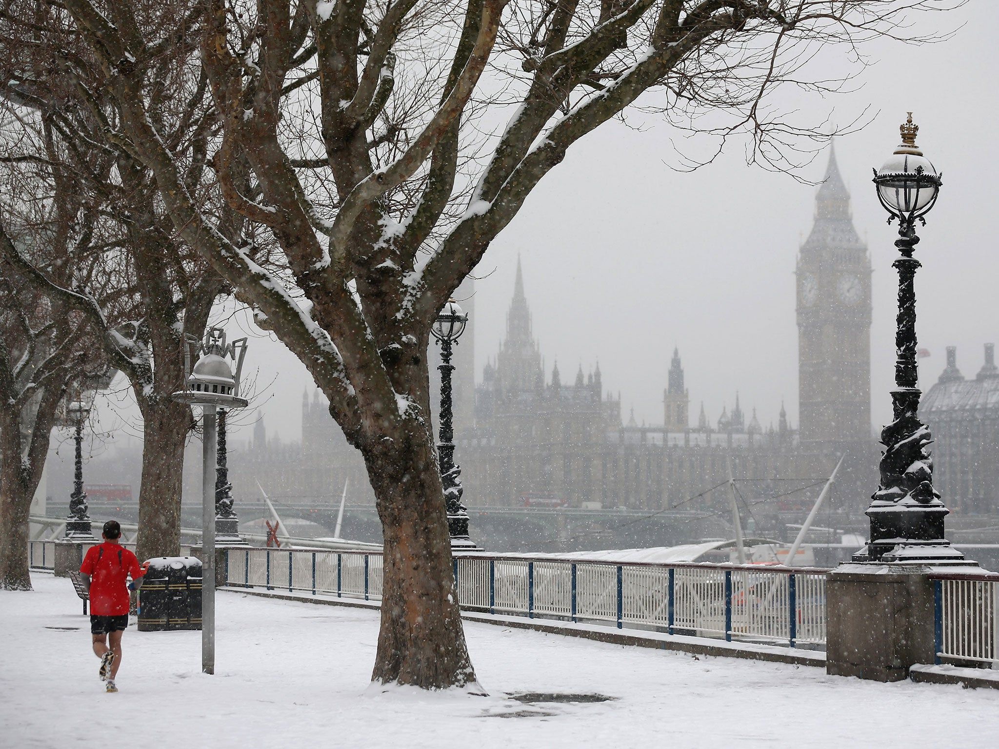 2048x1536 UK winter weather: El Nino could plunge country into long, snowy winter