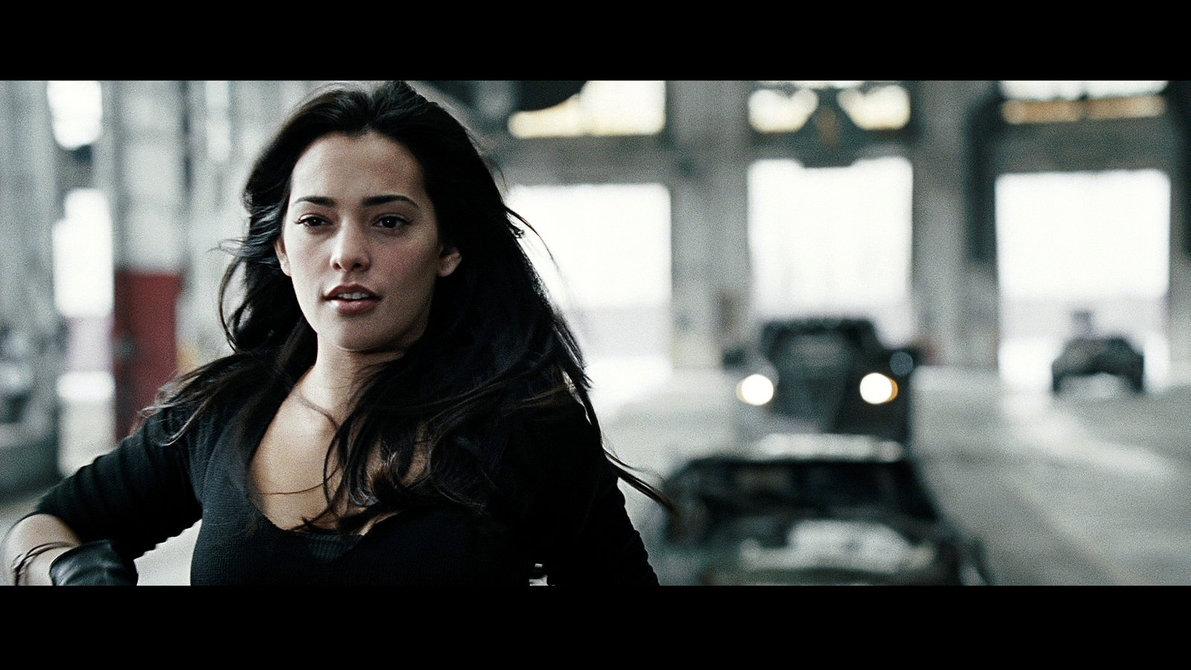 1191x670 Natalie Martinez Wallpaper