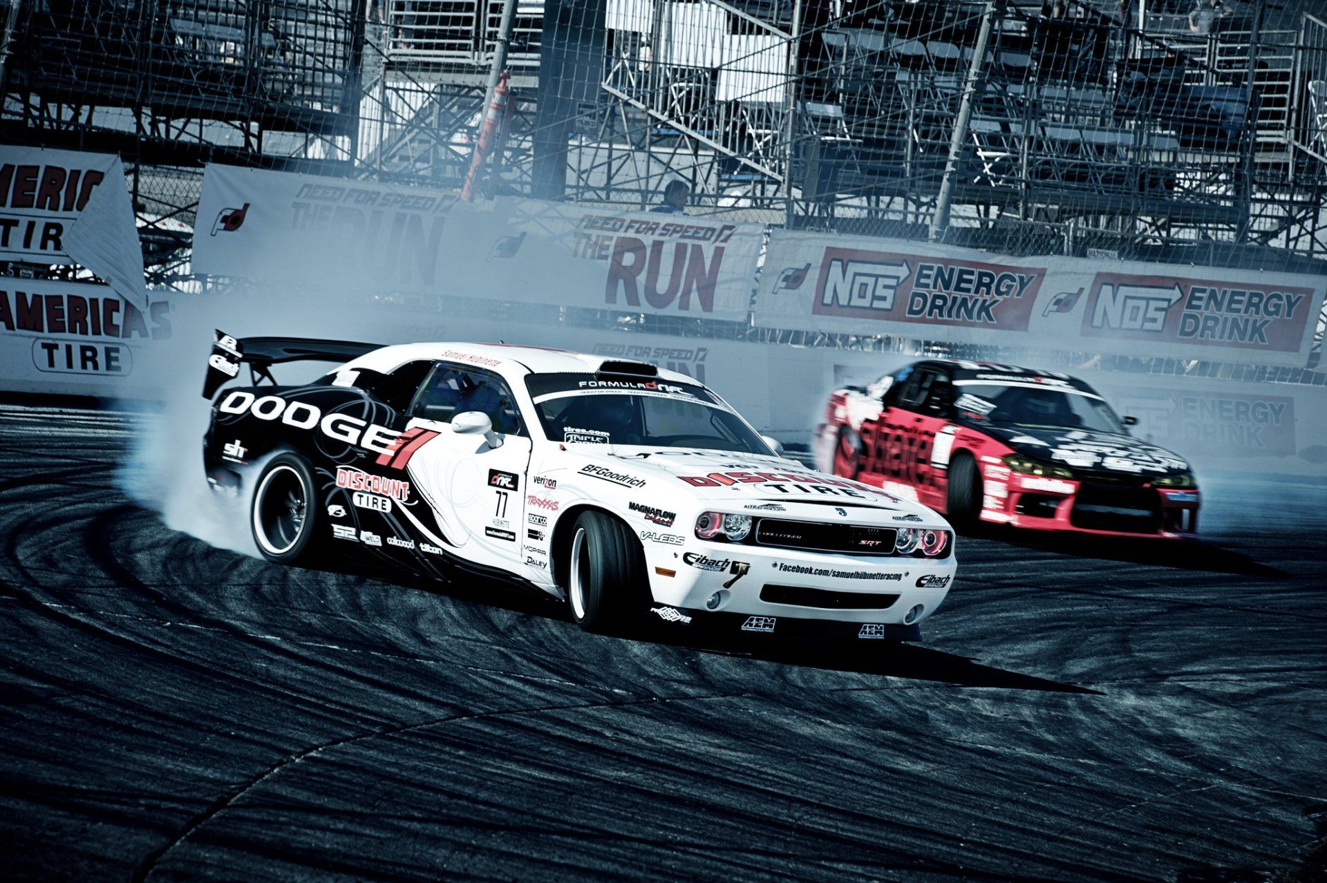 1920x1278 Dodge Challenger SRT Drift Showdown. High Def Drift Wallpaper
