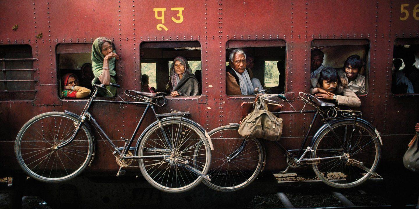 1440x720 Afghan Girl' Photojournalist Steve McCurry Looks Back on His