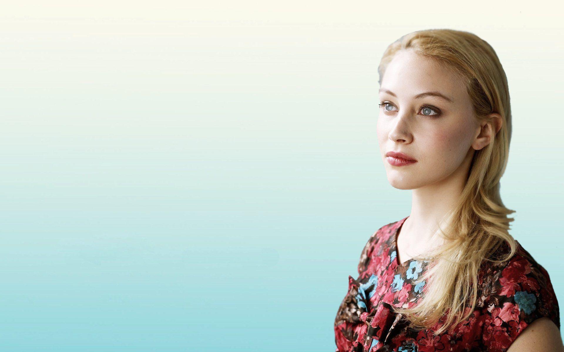 Sarah Gadon Wallpapers - Top Free Sarah Gadon Backgrounds - WallpaperAccess