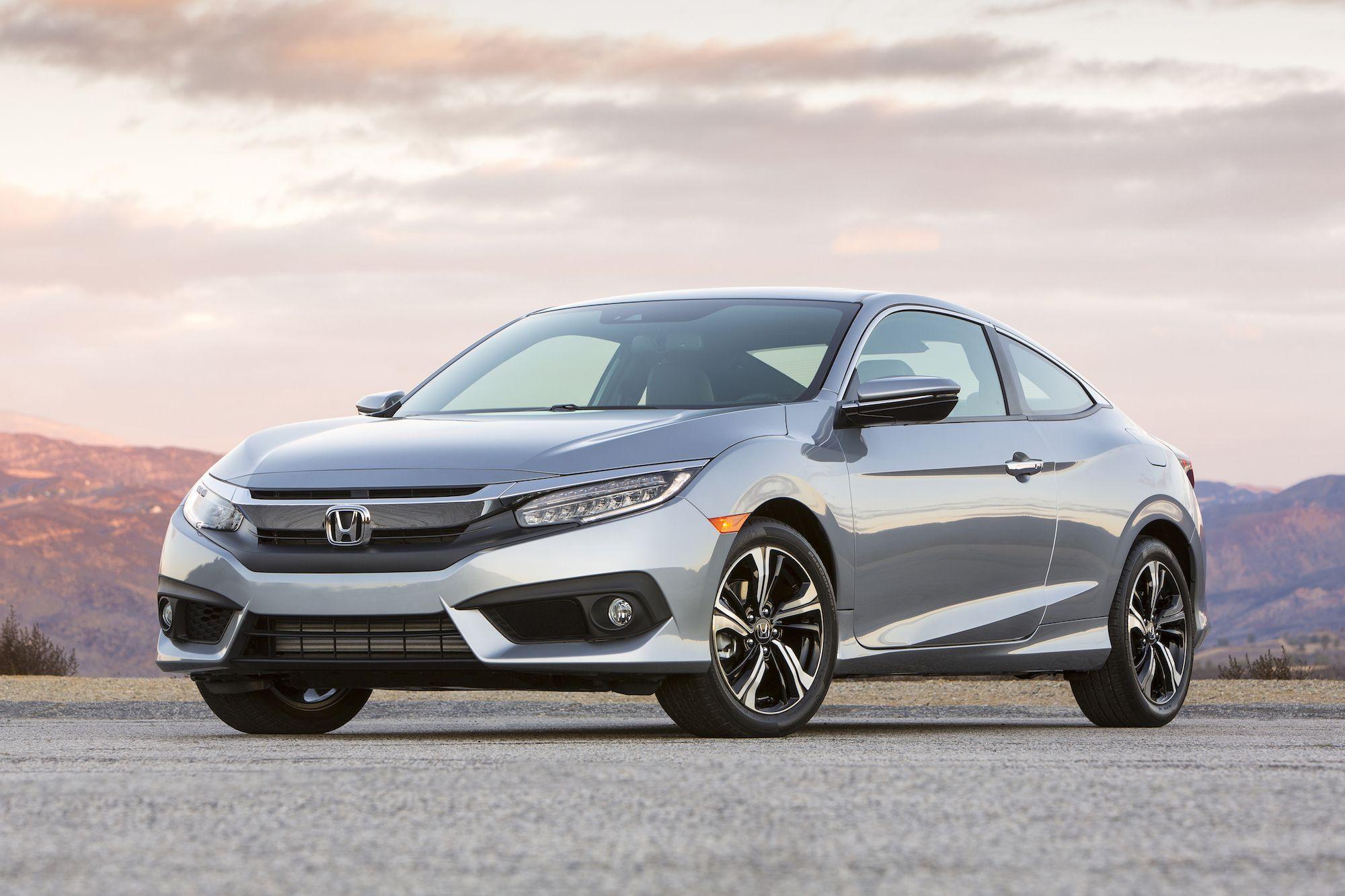 2000x1333 Honda Civic Review, Ratings, Specs, Prices, and Photo