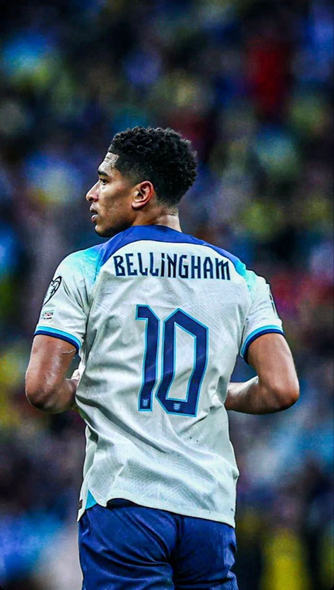 680x1200 Jude Bellingham England