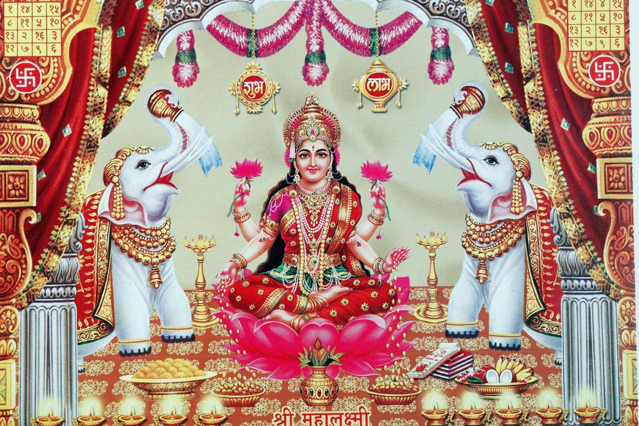 1260x840 Lakshmi, the Wife of Vishnu, is Goddess of Prosperity, Good Fortune, and Beauty