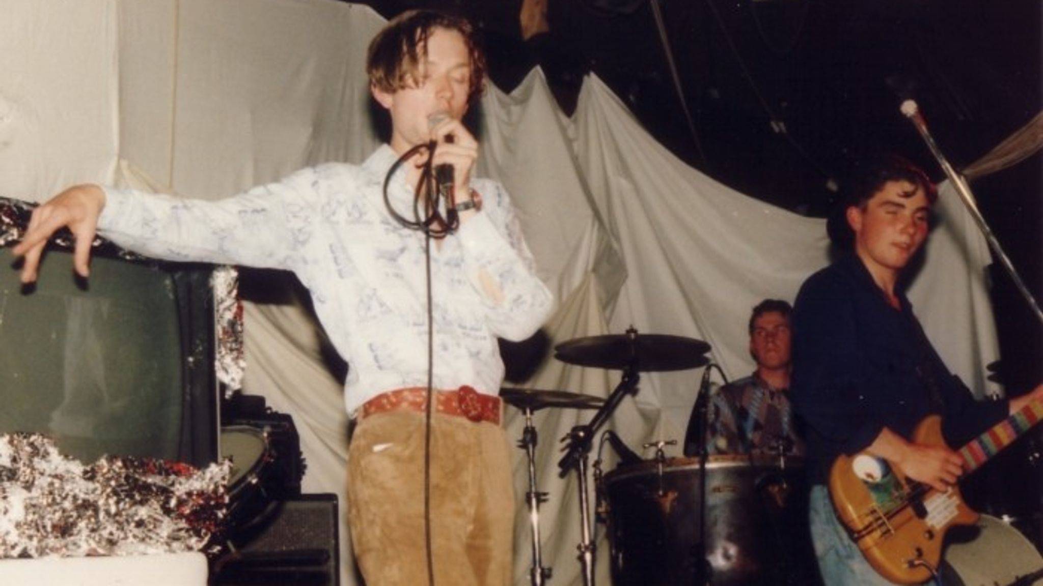 2048x1152 Pulp are getting back together for gigs in Jarvis Cocker confirms. Ents & Arts News