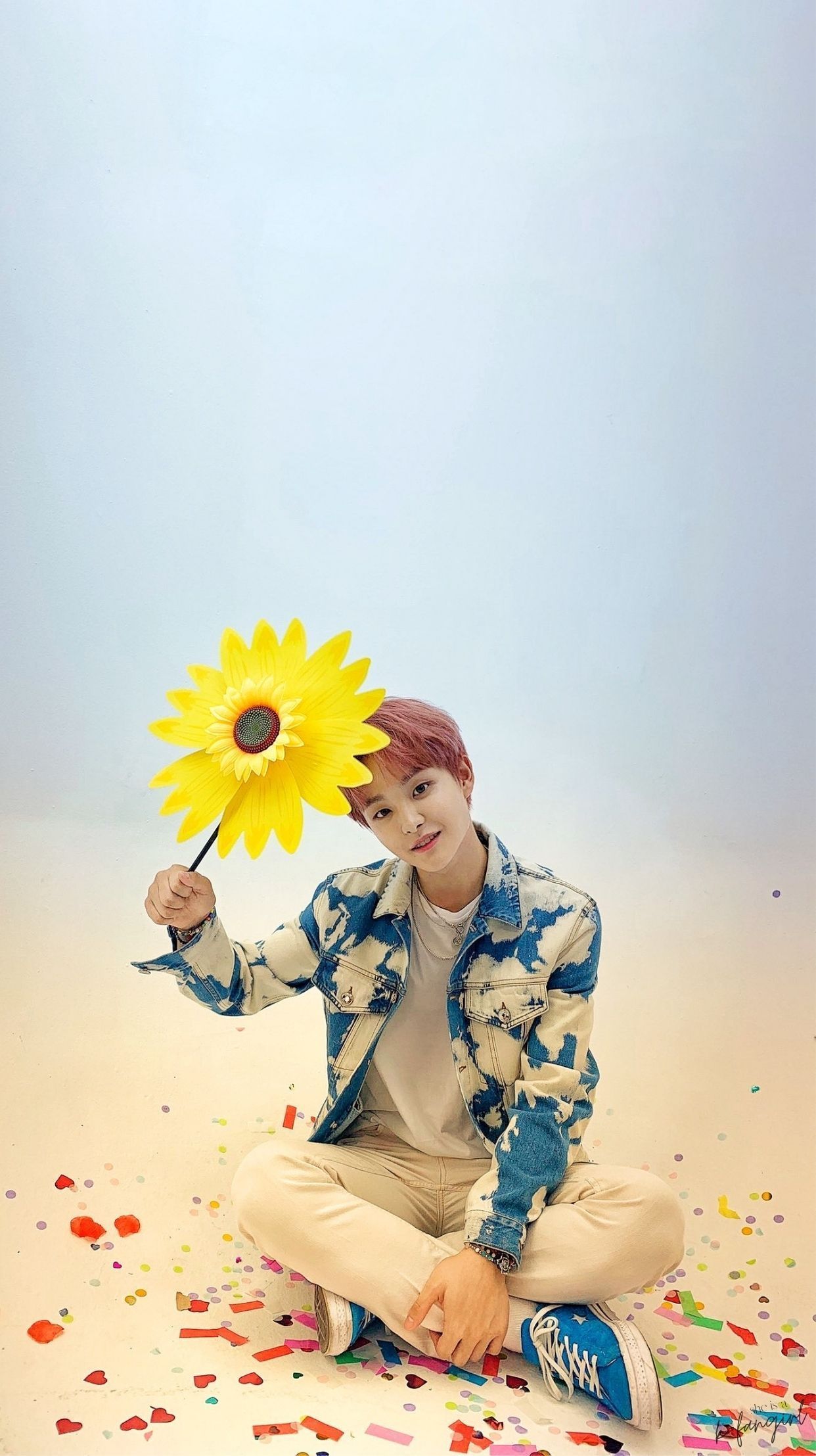 1242x2215 Jihoon Treasure Wallpaper