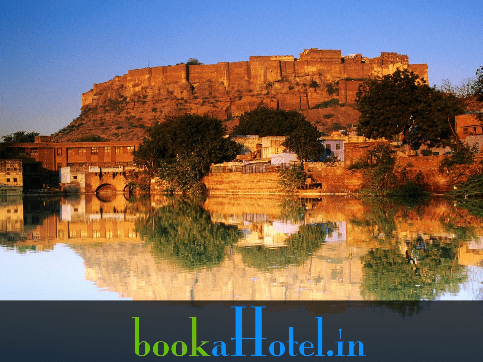 1600x1200 Mehrangarh Fort, Jodhpur, best stocked in Rajasthan with palanquins