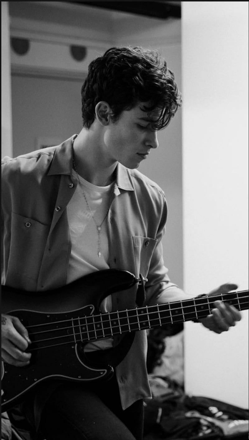 800x1415 Shawn Mendes, guitar, music, HD phone wallpaper