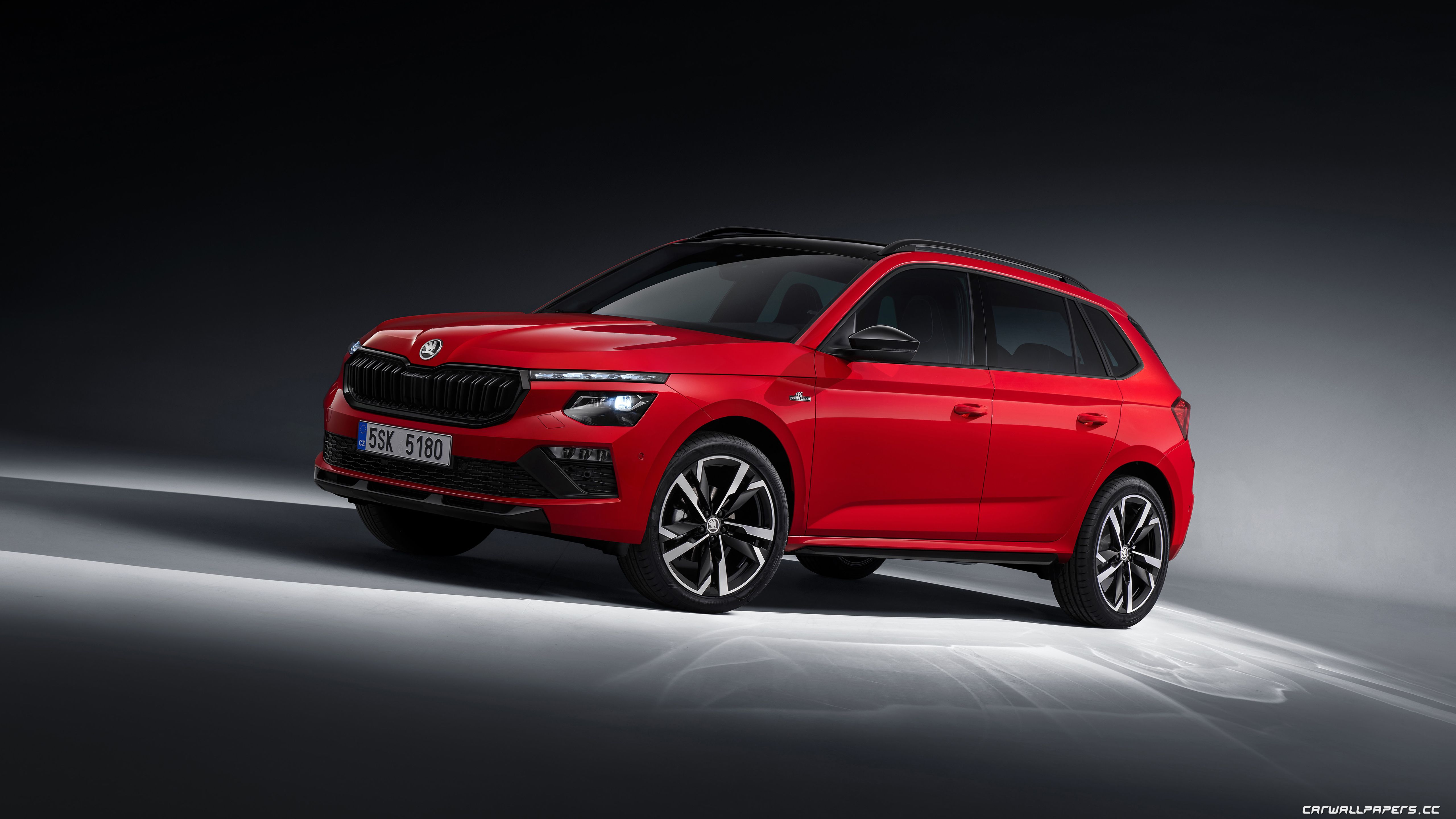 5120x2880 Cars desktop wallpaper Skoda Kamiq Monte Carlo