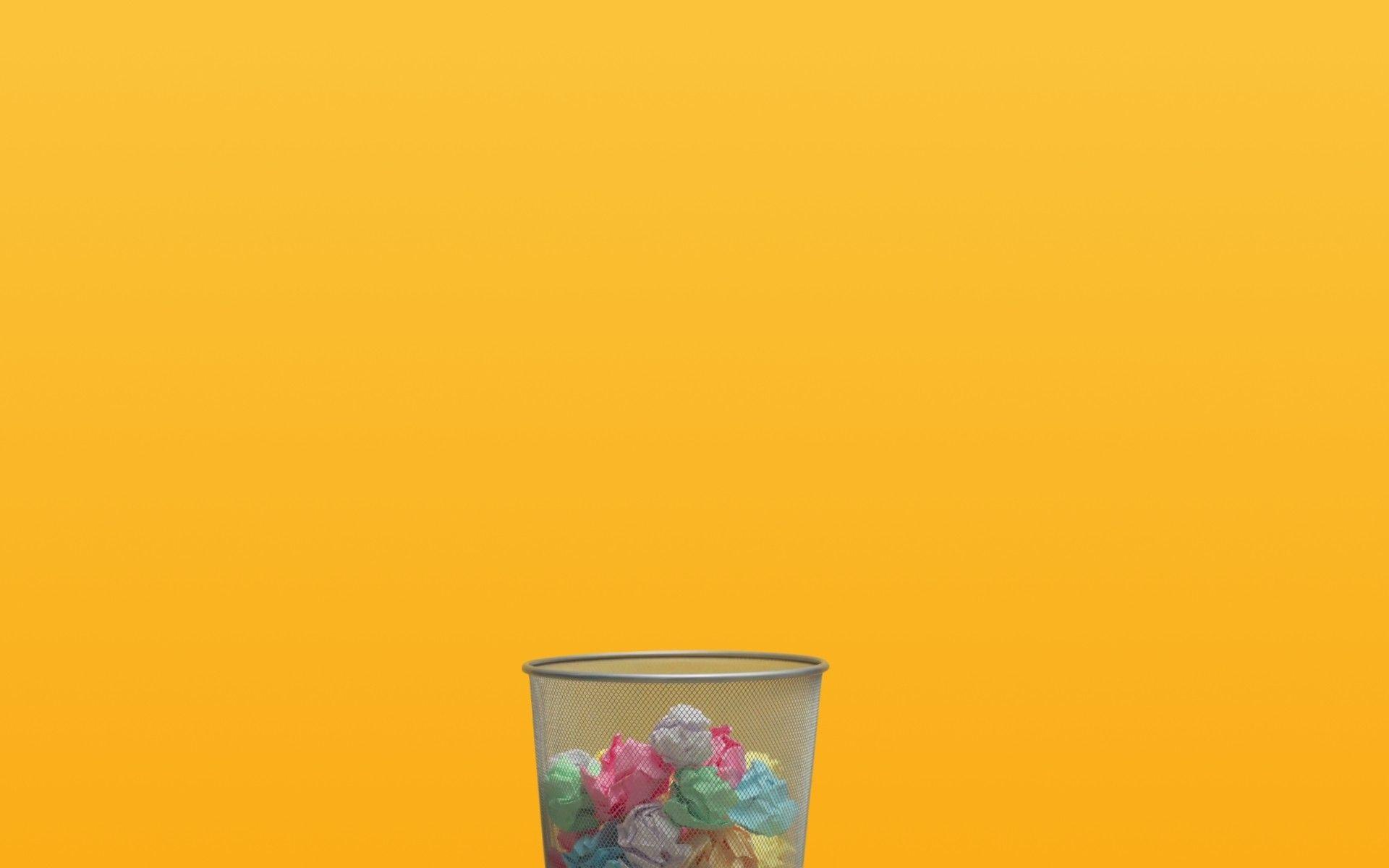 1920x1200 Simple yellow background with the recycle bin wallpaper