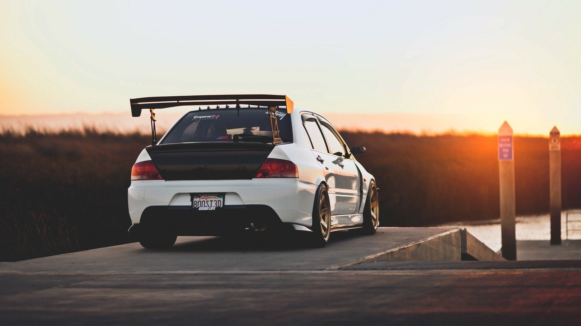 1920x1080 Mitsubishi Lancer Evolution HD Wallpaper: Power Meets Stylex1080