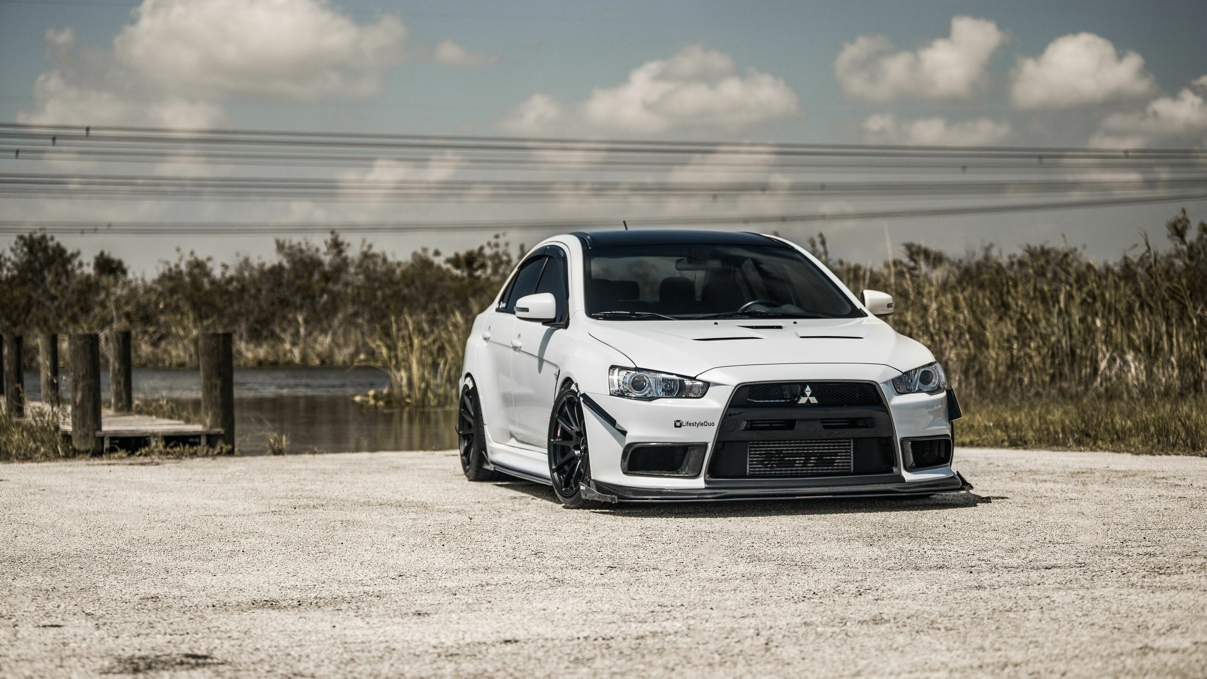 3840x2160 Mitsubishi Wallpaper