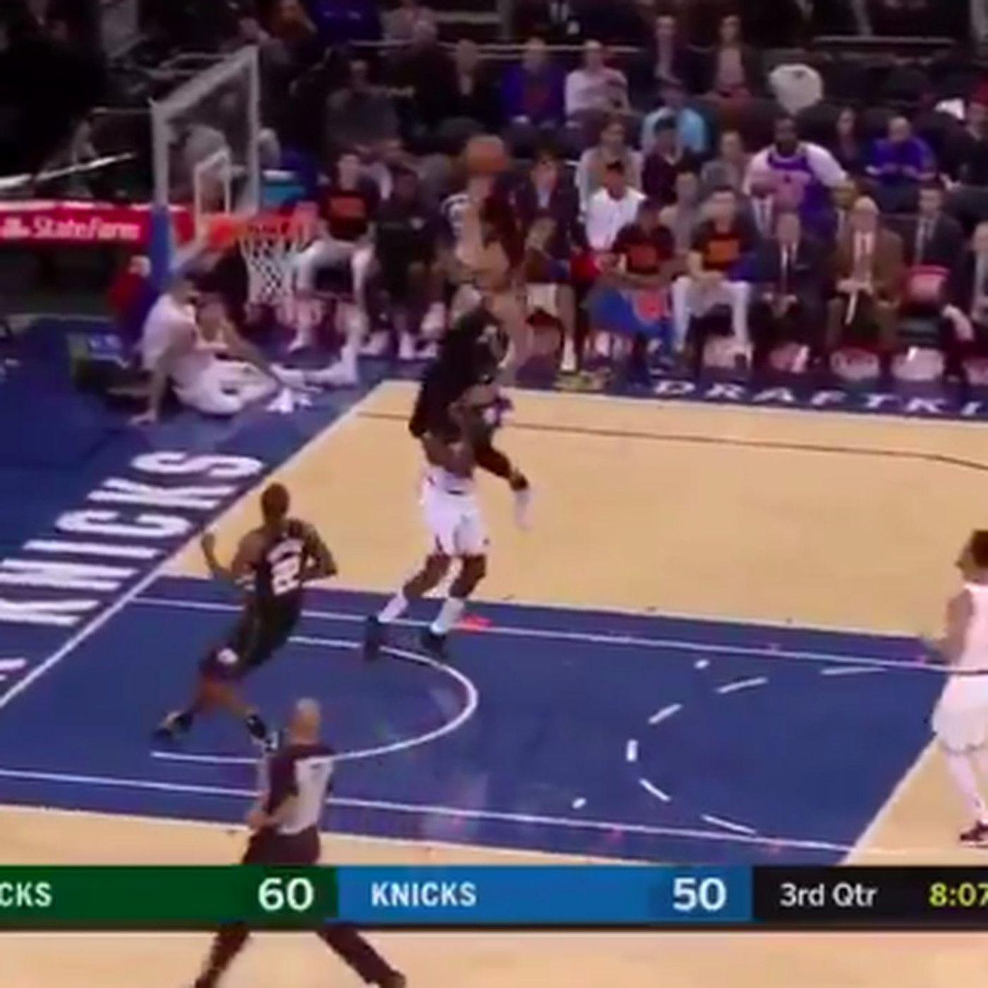 1400x1400 Giannis Antetokounmpo dunked cleanly over Tim Hardaway Jr. and it was incredible