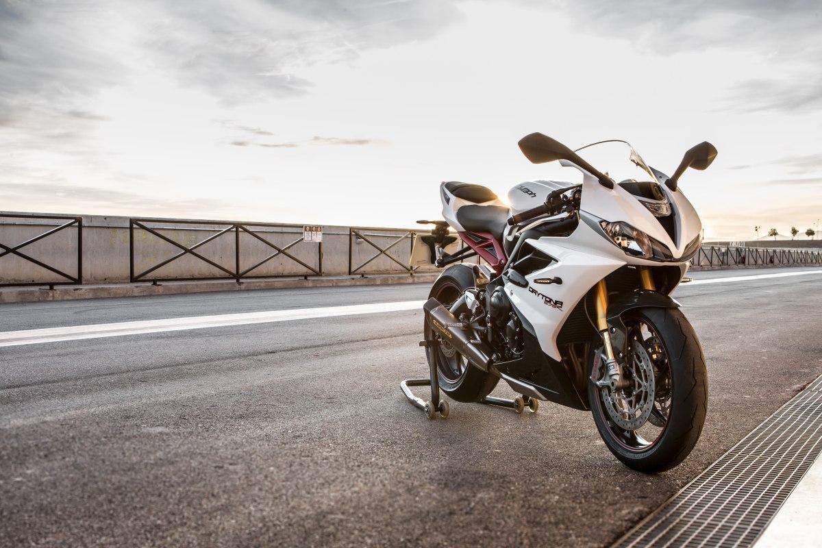 Triumph Daytona Wallpaper