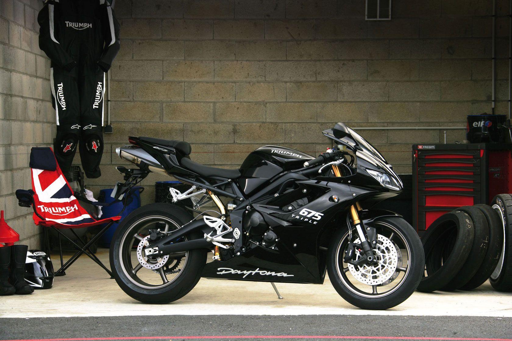 1680x1120 Triumph, Daytona, 675 Wallpaper HD / Desktop and Mobile