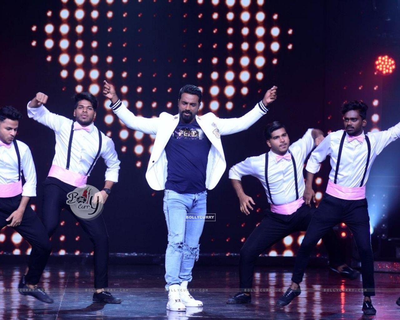 1280x1024 Remo D'souza Makes An Entry On Nach Baliye Season 8, HD