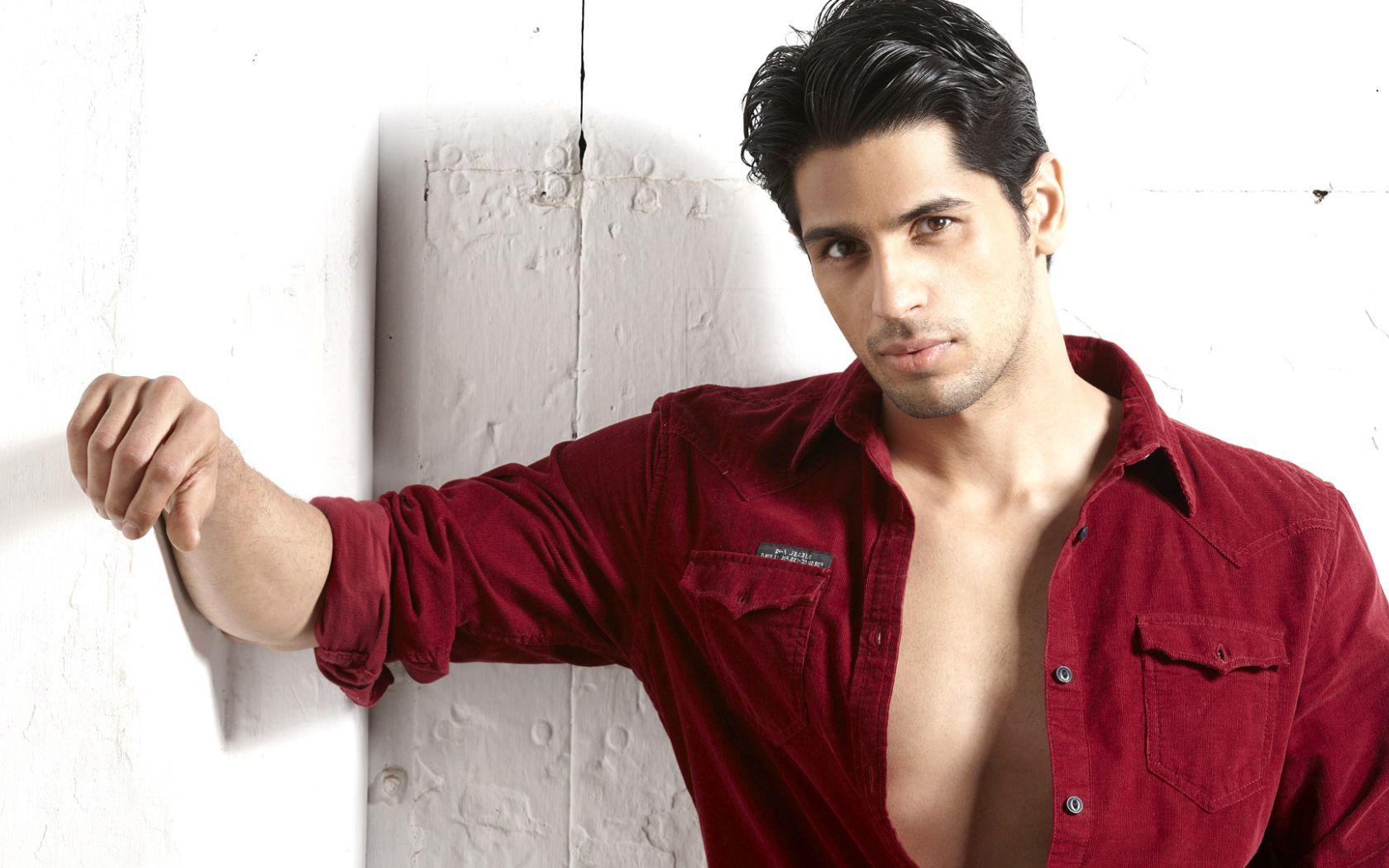 1680x1050 Sidharth Malhotra Cool Photo 1680x1050 Resolution
