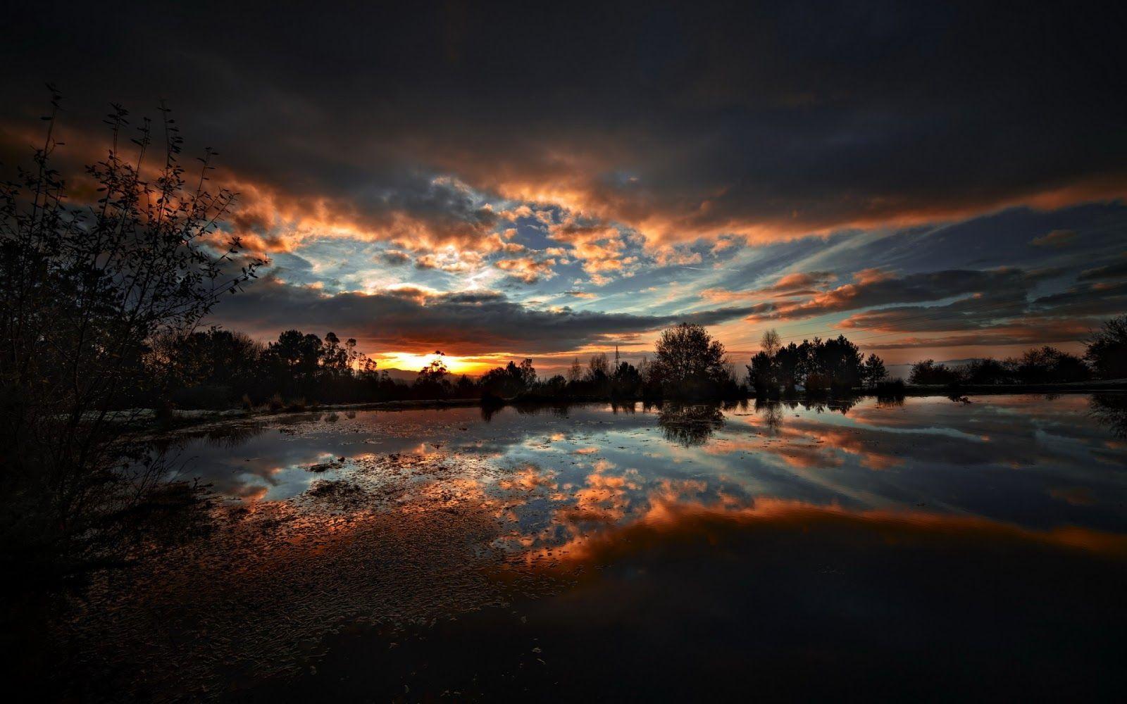 1600x1000 High Definition HD Quality Desktop Wallpaper: Clouds Dark Sunset