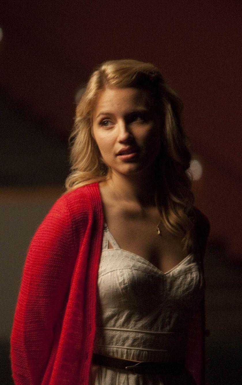 840x1336 Download Gorgeous, actress, Dianna Agron wallpaper, 840x1336