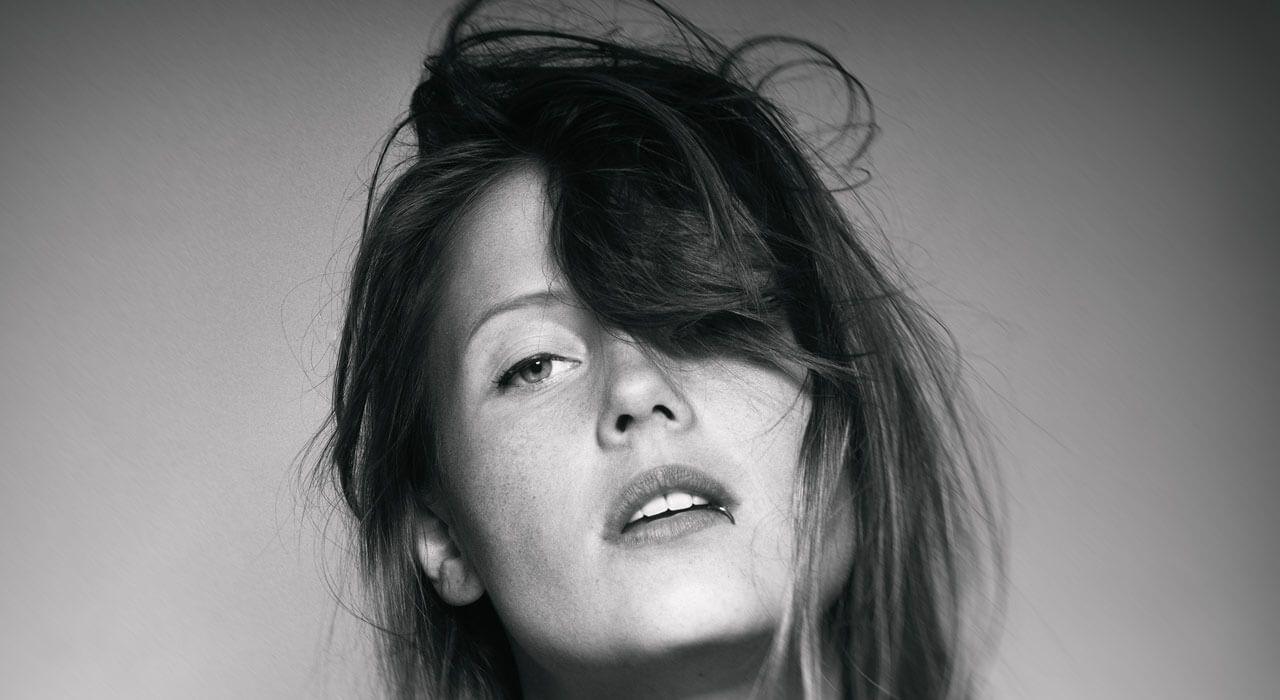 1280x700 Charlotte de Witte