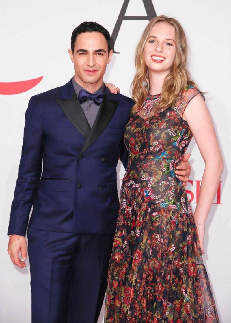800x1119 Uma Thurman's Teen Daughter Maya Makes Her Solo Red Carpet Debut