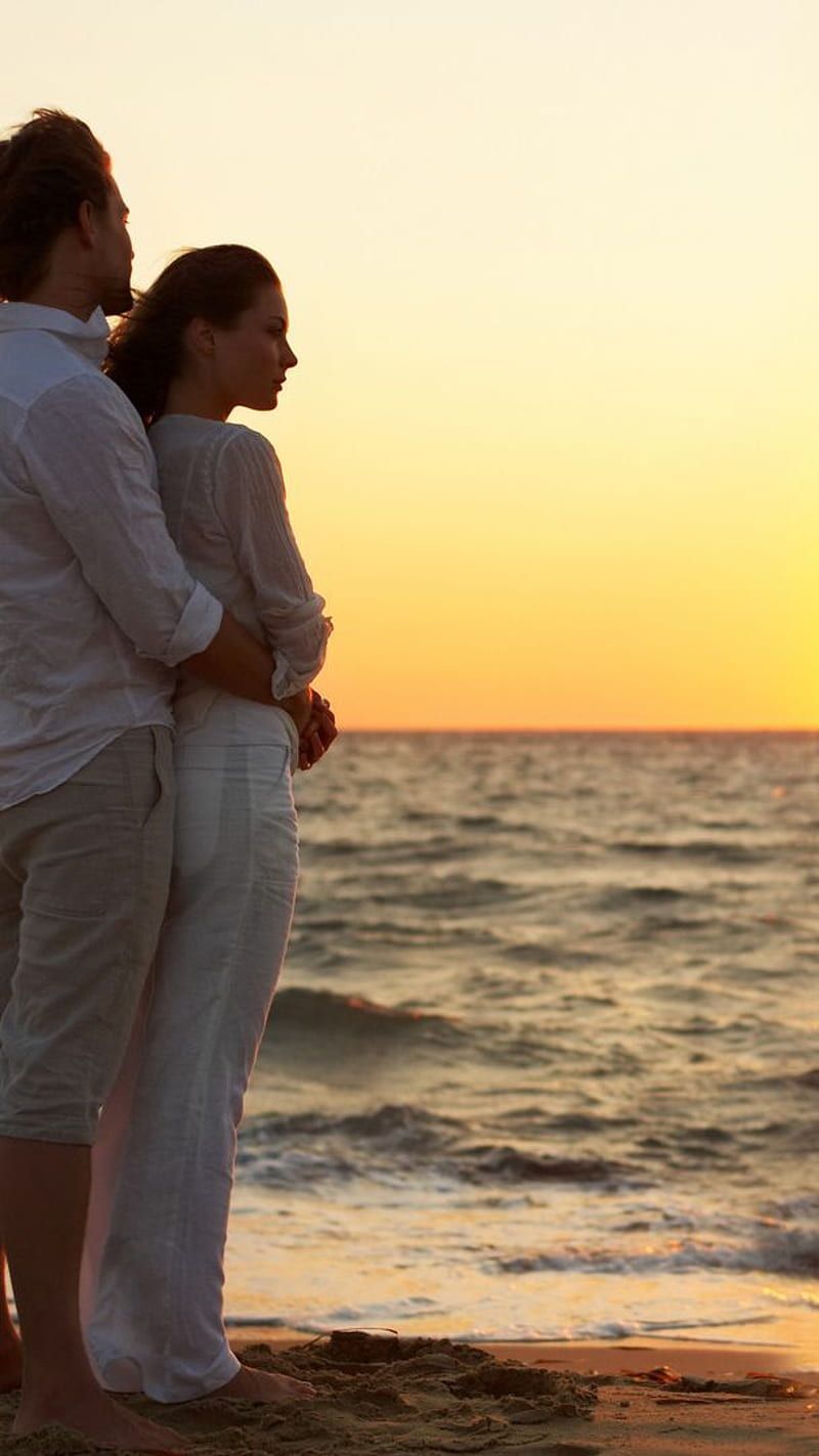 800x1423 COUPLE IN LOVE, sunset, young love, ocean, romantic, HD phone wallpaper