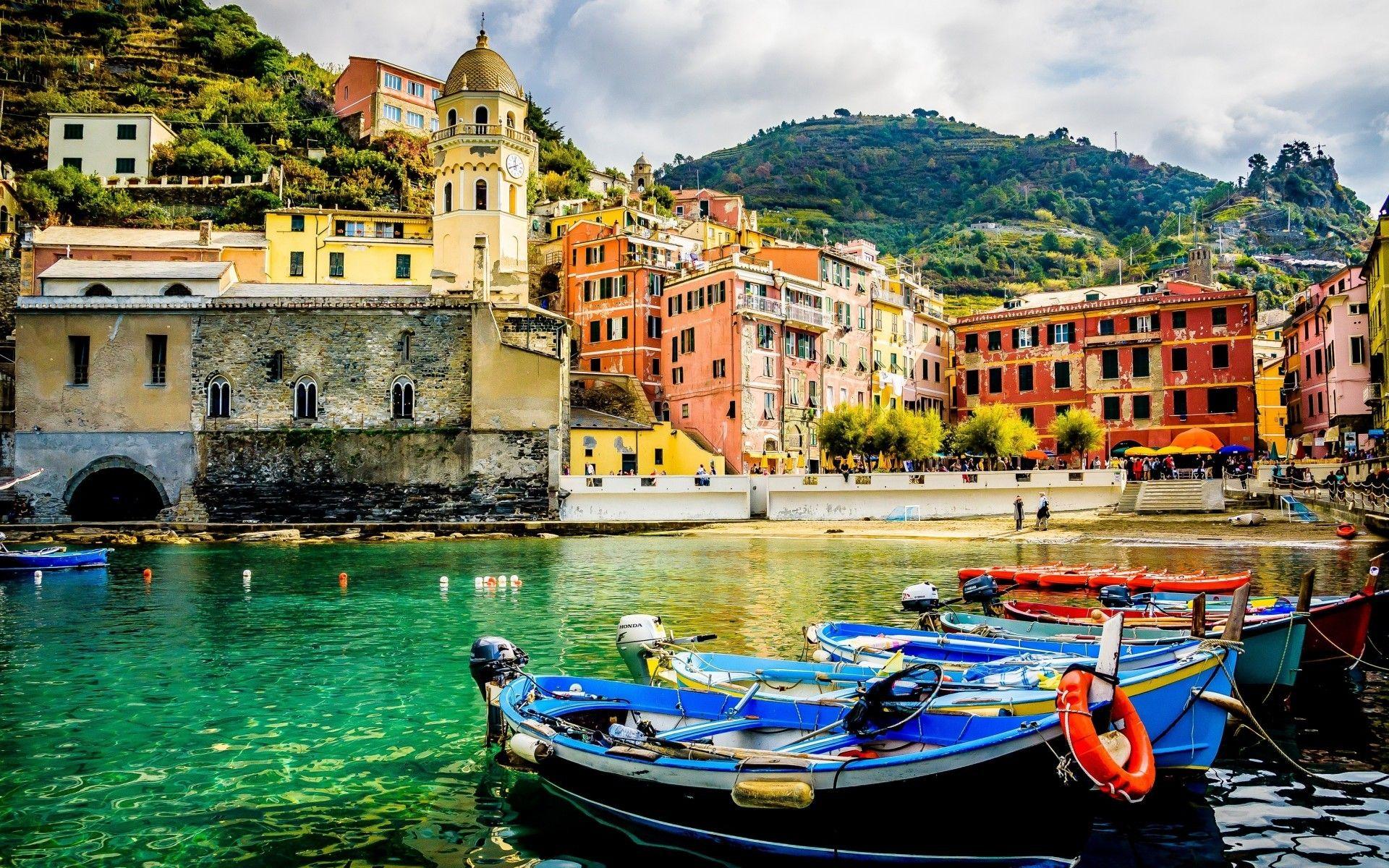 1920x1200 Download 1920x1200 Italy, Village, Town, Boats, Cute Houses
