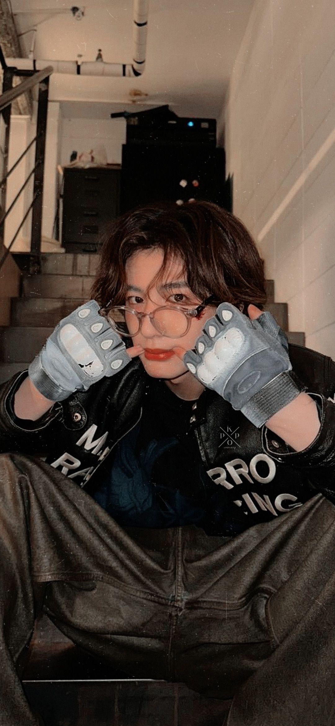 1080x2340 Kpop Locks