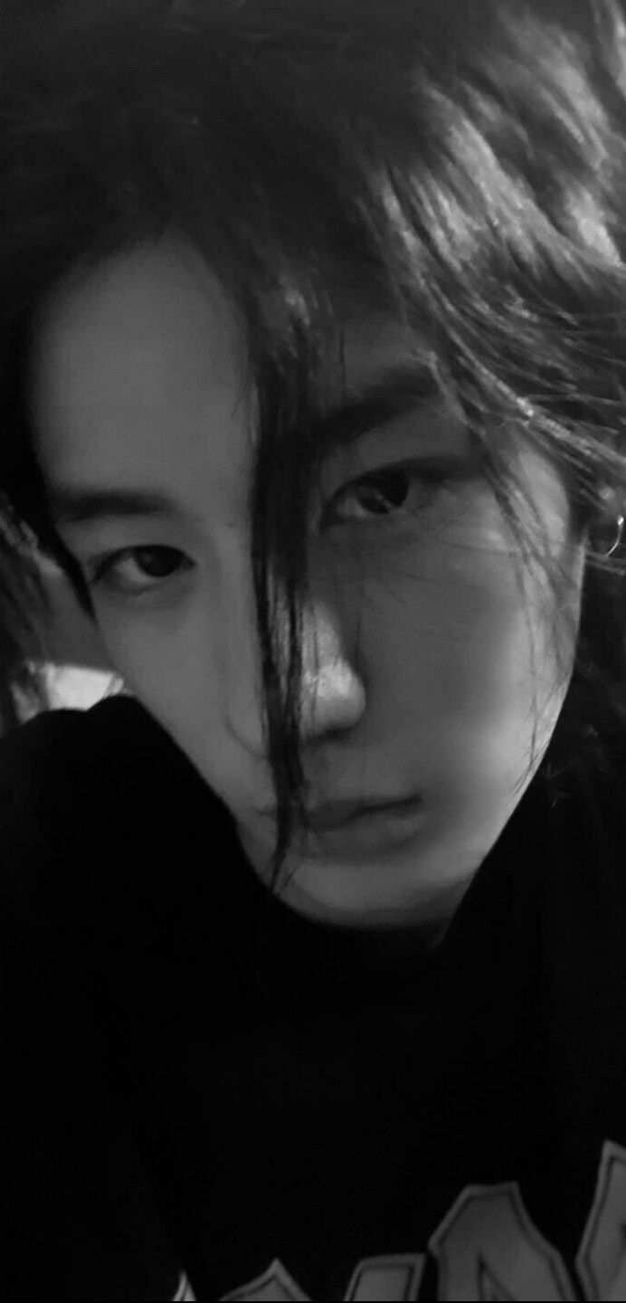 692x1440 LEEHAN WALLPAPER