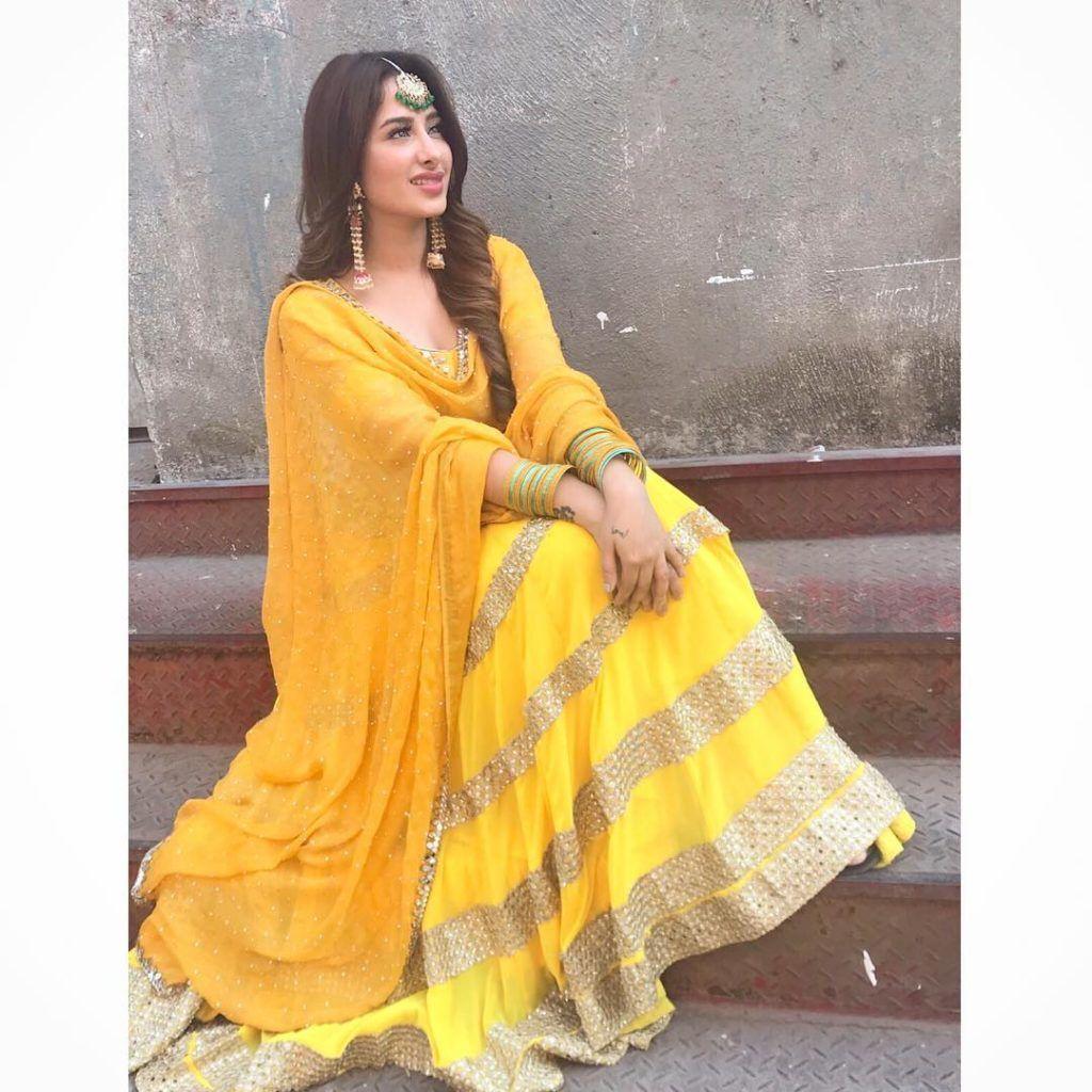 1024x1024 Mahira Sharma Date of birth, Bio, Birth place, Religion, Husband