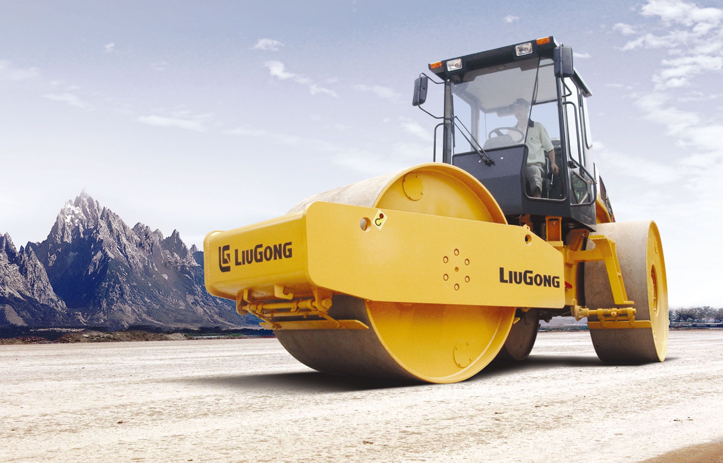 2466x1580 Road Roller Phone Wallpaper: Free 4K & HD Downloads