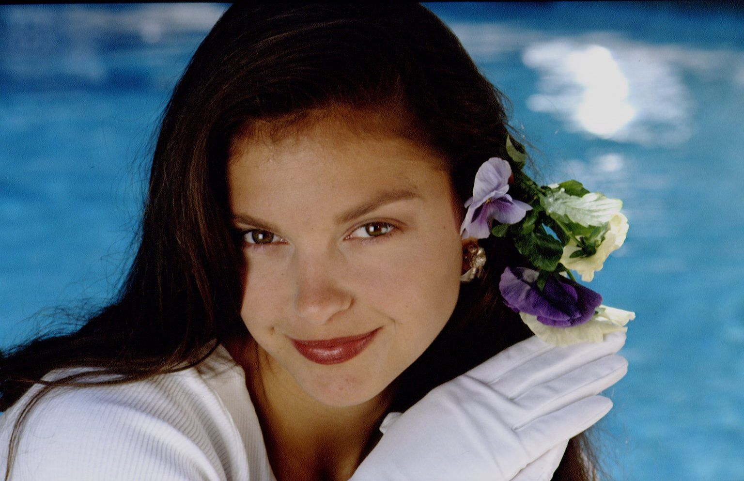 1536x993 Ashley Judd Young: Photo