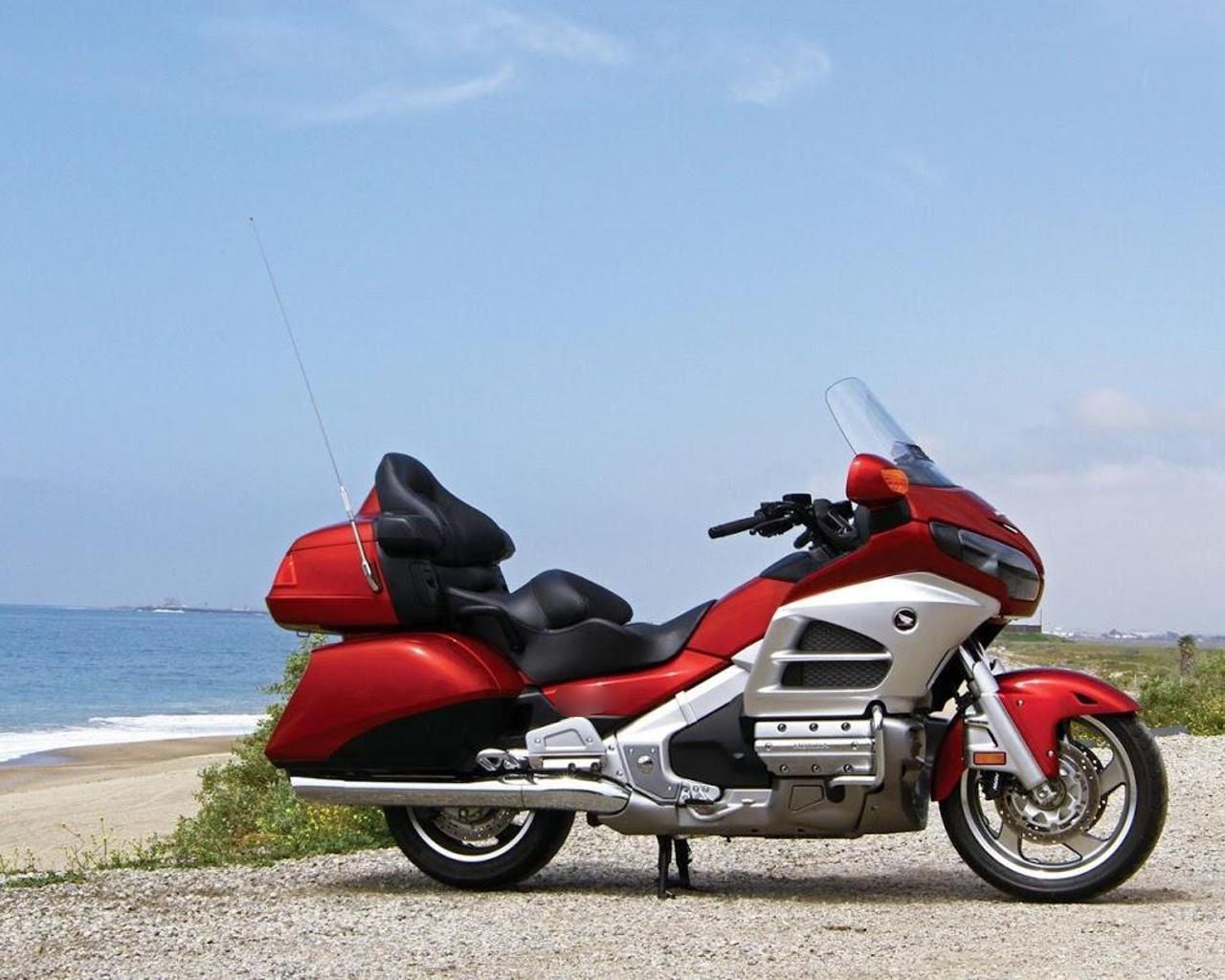1280x1024 Wallpaper with Honda GoldWing for Android