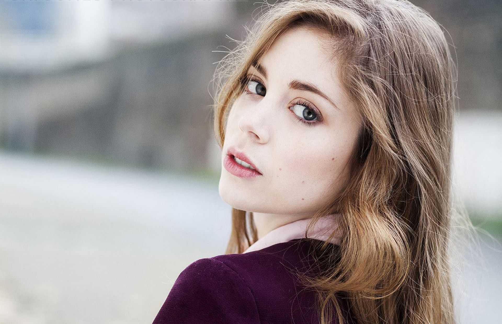 1920x1240 Charlotte Hope HD Wallpaper