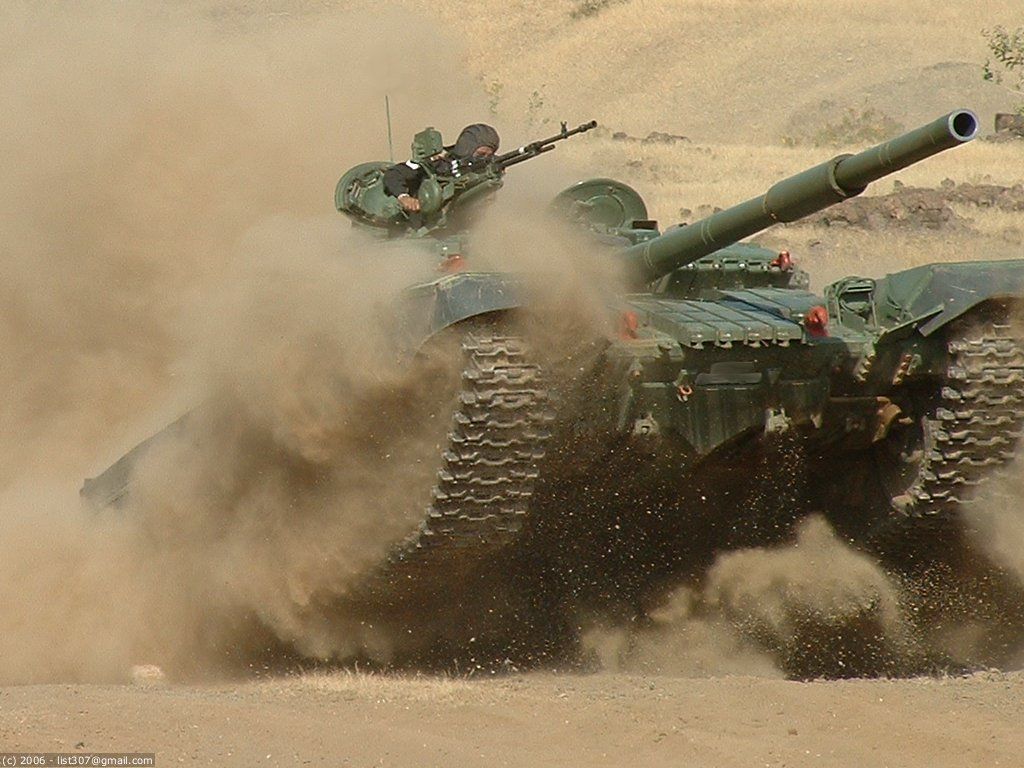 1024x768 Indian Army Armoured Corps T 72 Battle