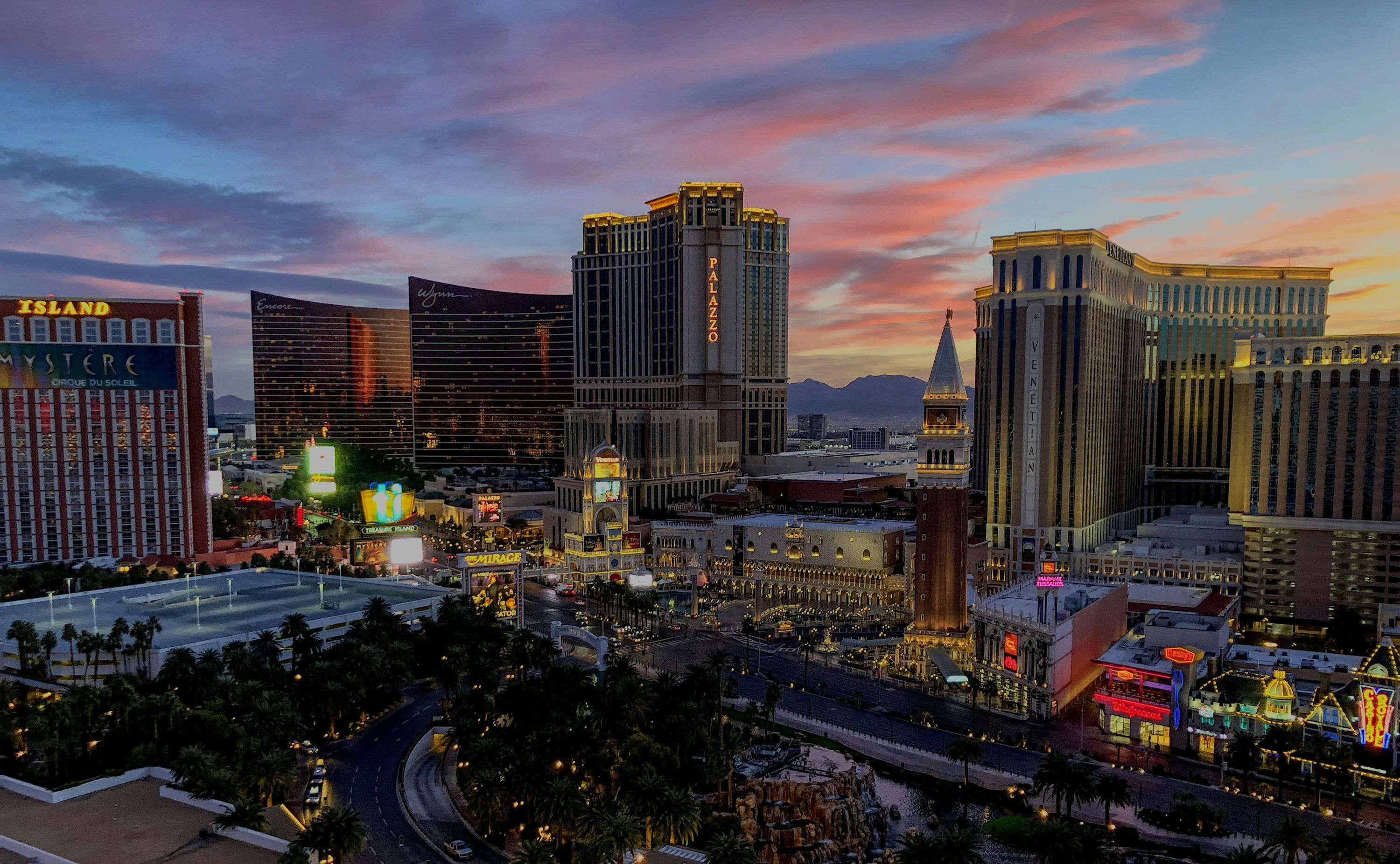 3000x1853 Las Vegas Skyline Picture. Download Free Image