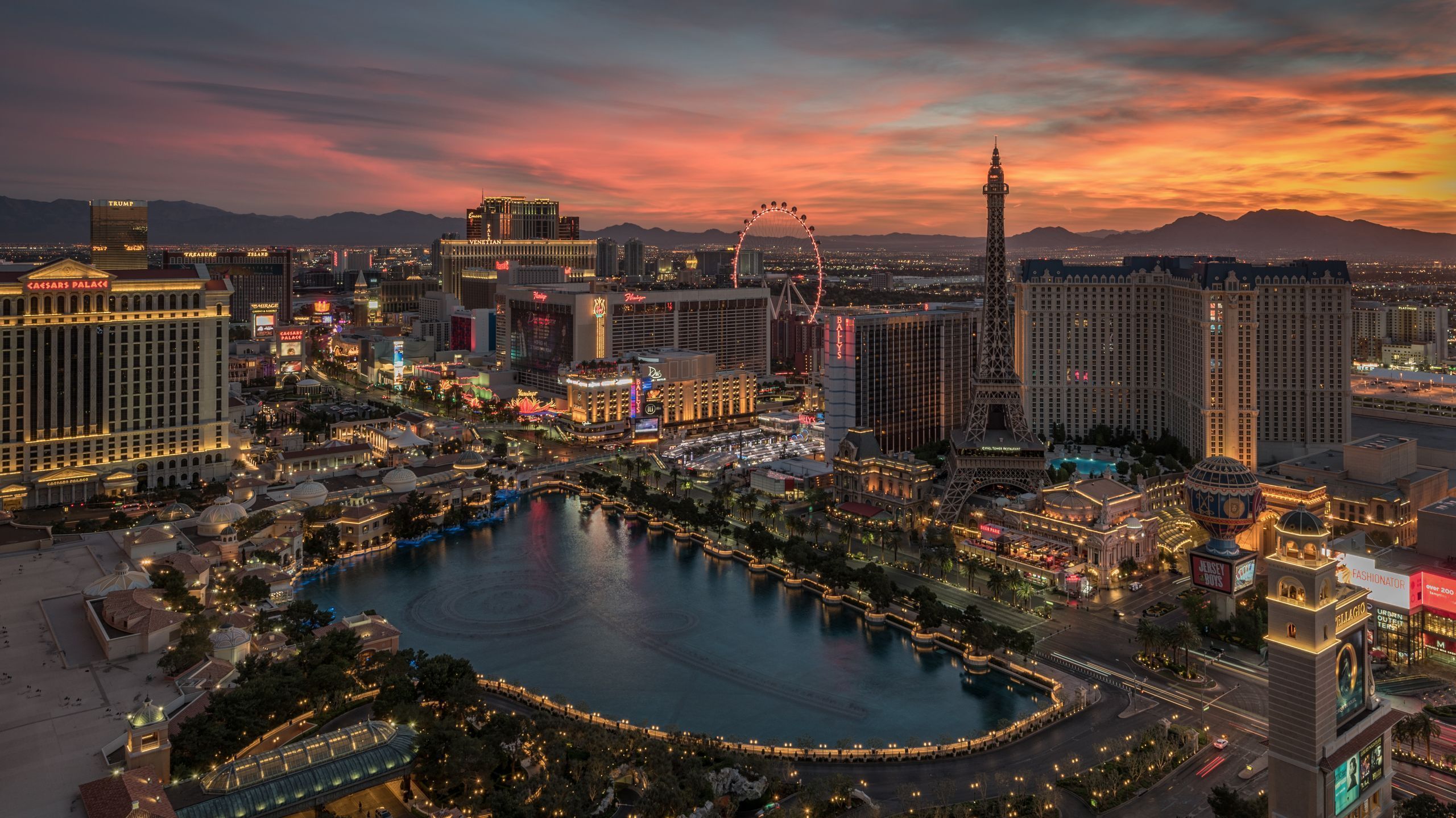 2560x1440 How Las Vegas—A City Built on Tourism—Is Dealing With the Coronavirus Outbreak. Condé Nast Traveler