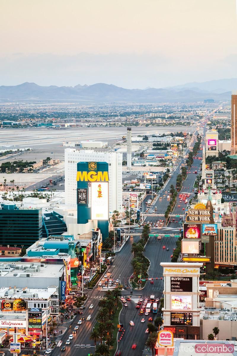 800x1200 Las Vegas cityscape at sunset, Nevada, USA. Royalty Free Image