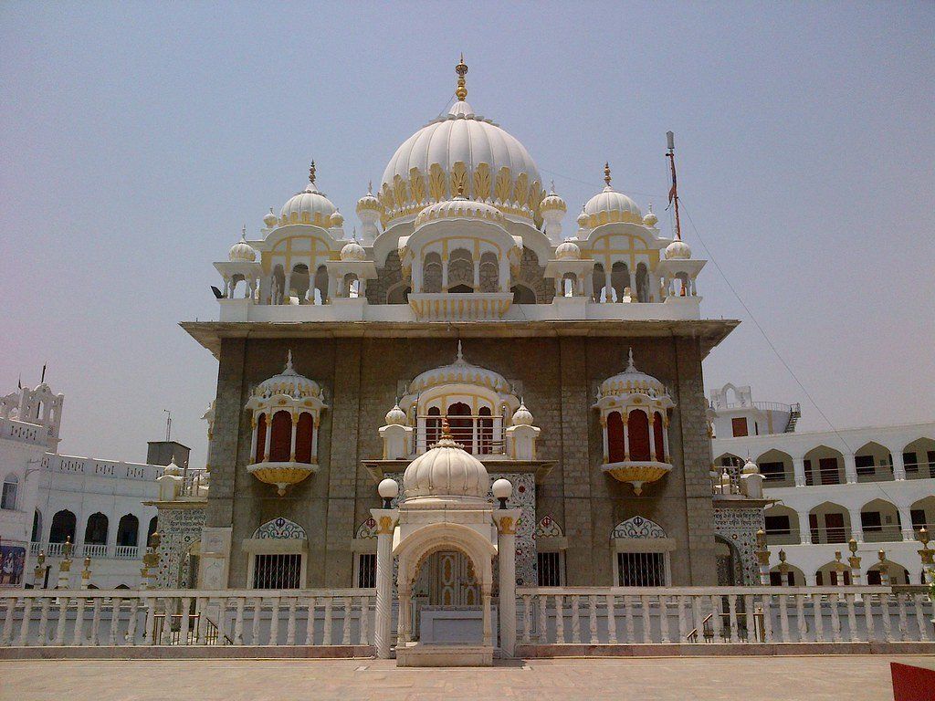 1024x768 Holy Places of Sikhism: The Guru Nanak's