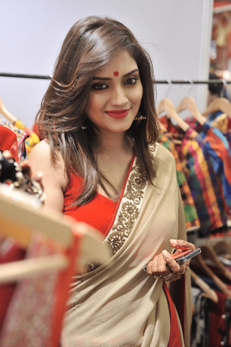 798x1200 Best Popular Celebrities: Most Popular Celebrities Nusrat Jahan HD