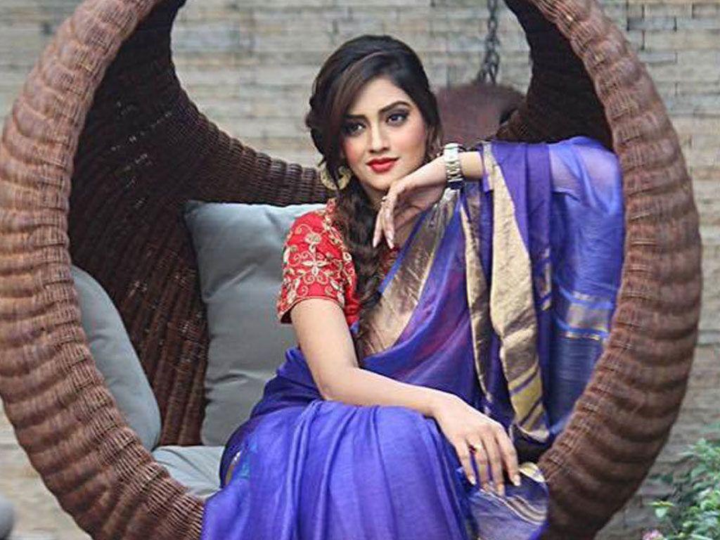 1024x768 WATCH VIDEO Actress Nusrat Jahan Gives A Befitting Yet Beautiful