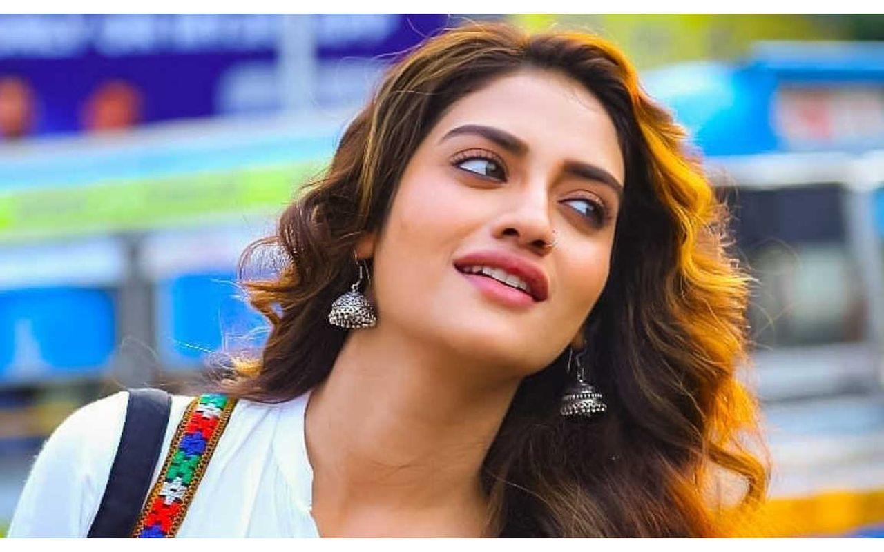 1280x800 Nusrat Jahan Ties The Knot In Turkey, Misses Oath Taking Ceremony