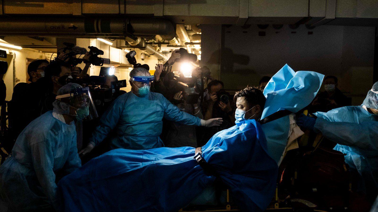 1600x900 China's Battle With a Deadly Coronavirus, in Photo New York
