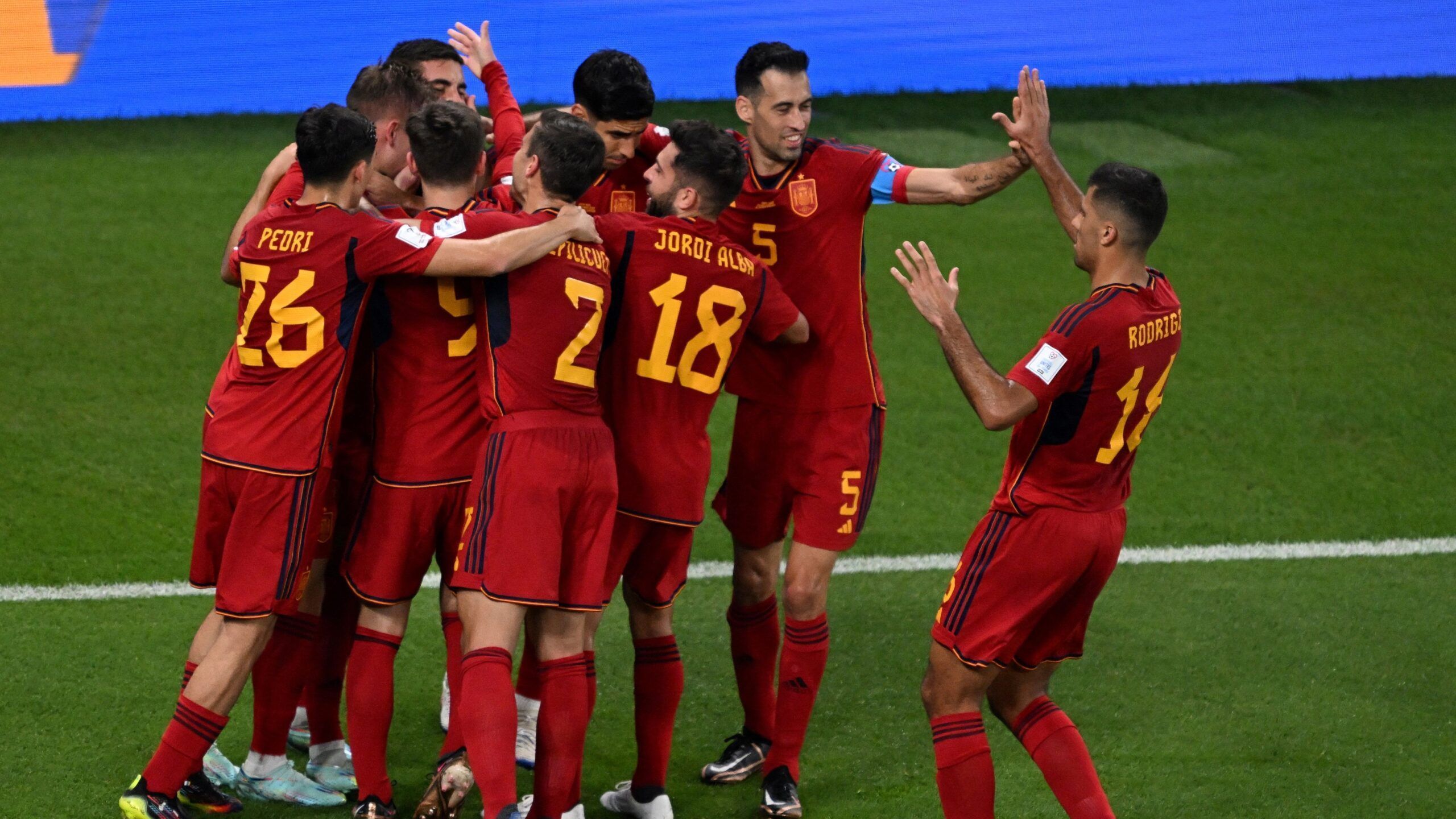 2560x1440 Qatar 2022: Spain set new World Cup record with massive victory over Costa Rica