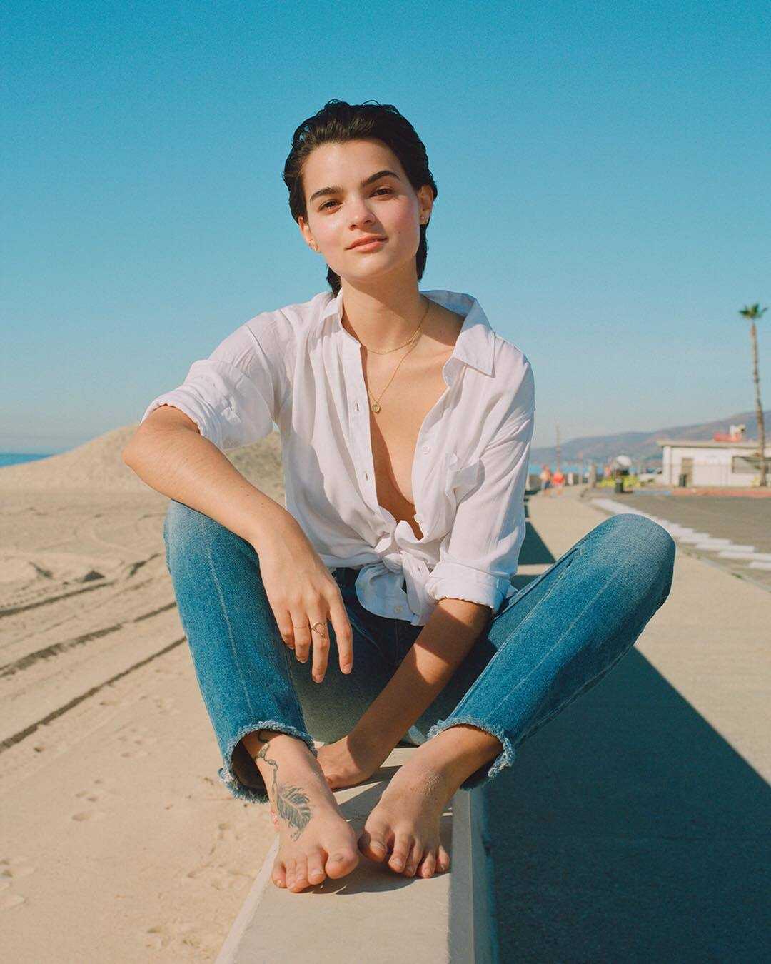 1080x1350 Brianna Hildebrand Hot Picture Will Blow Your Minds
