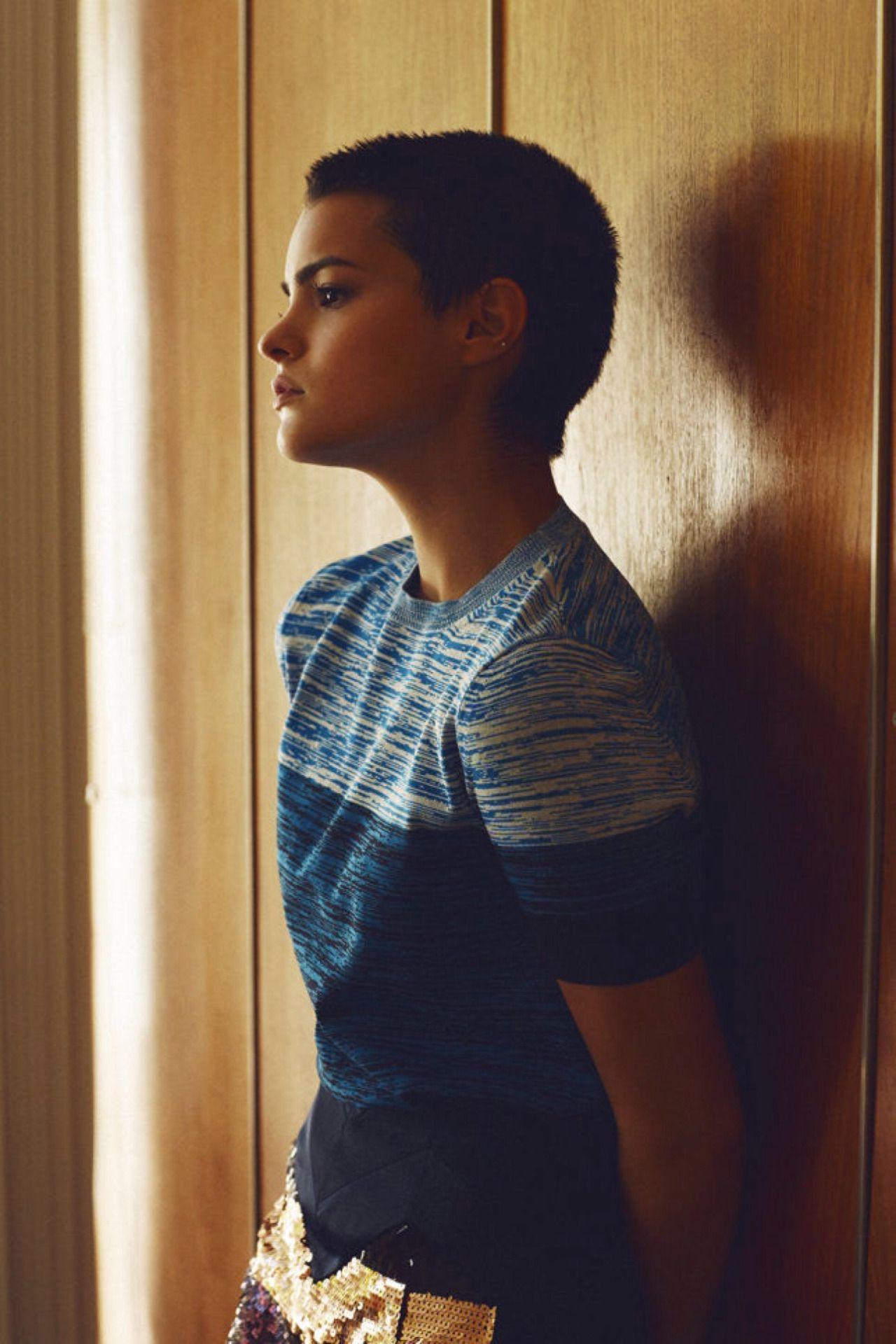 1280x1920 Brianna Hildebrand For Smartphone