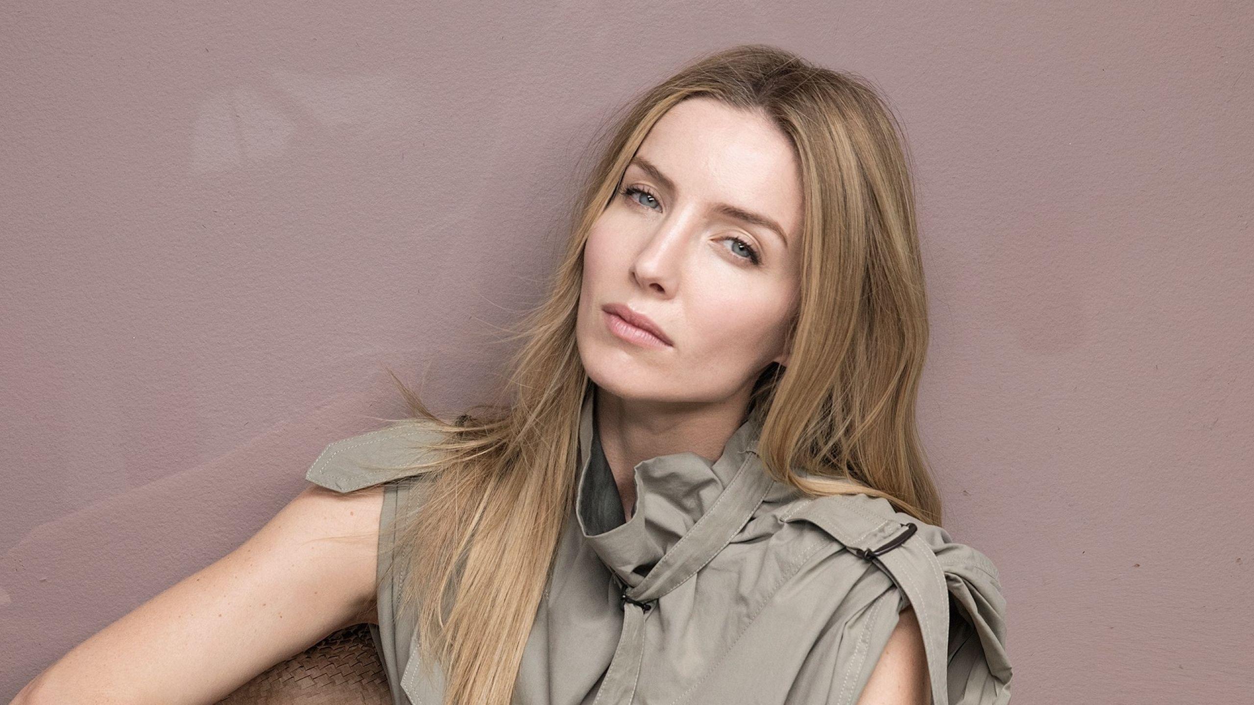 2560x1440 Annabelle Wallis 2020 1440P Resolution Wallpaper, HD